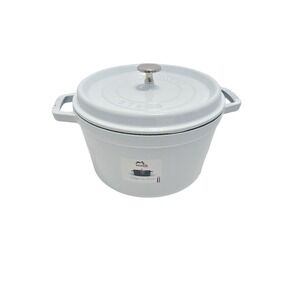 staub dutch oven